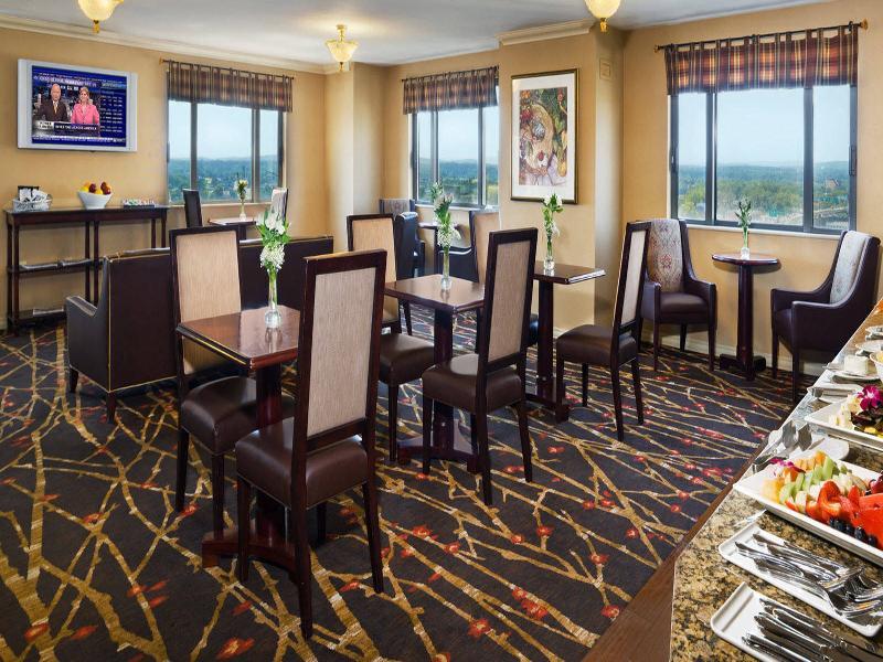 Sheraton Springfield Monarch Place Hotel Extérieur photo